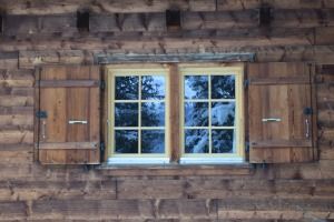 Fensterbau, Sprecher Holz, Schreinerei Arosa